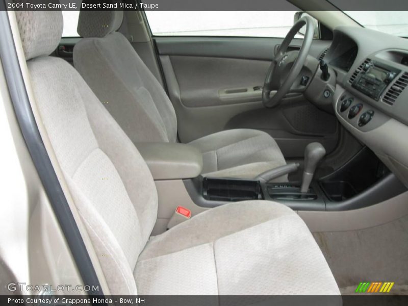 Desert Sand Mica / Taupe 2004 Toyota Camry LE