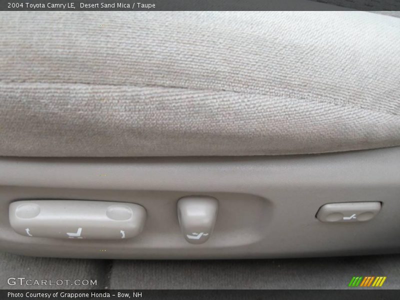 Desert Sand Mica / Taupe 2004 Toyota Camry LE