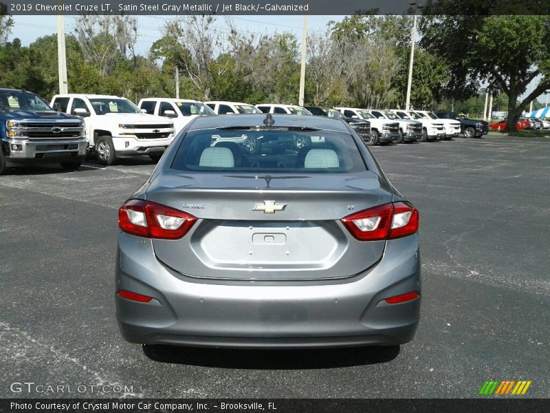 Satin Steel Gray Metallic / Jet Black/­Galvanized 2019 Chevrolet Cruze LT