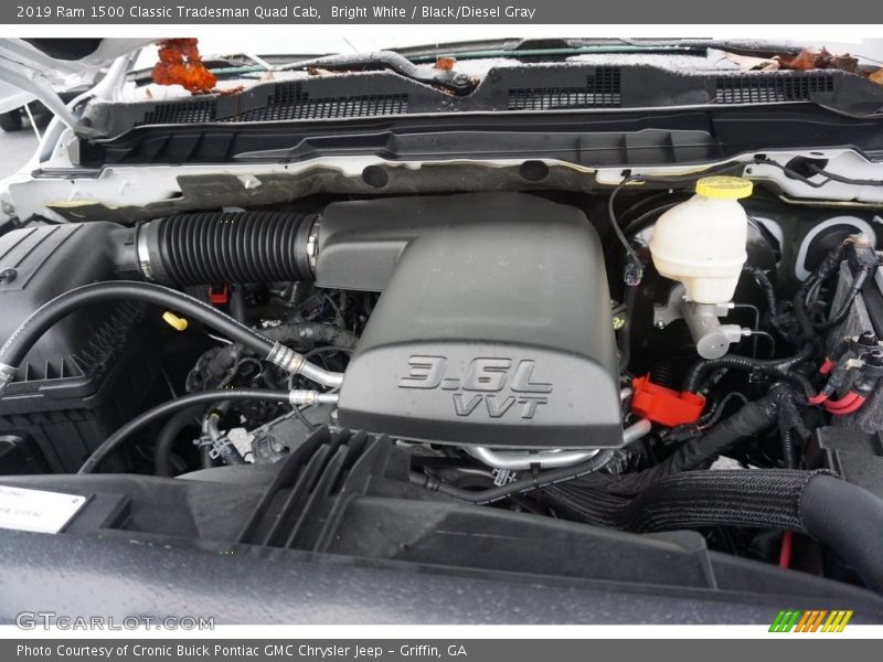 Bright White / Black/Diesel Gray 2019 Ram 1500 Classic Tradesman Quad Cab