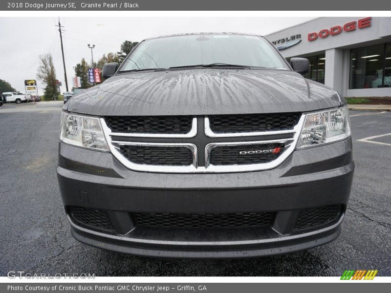 Granite Pearl / Black 2018 Dodge Journey SE