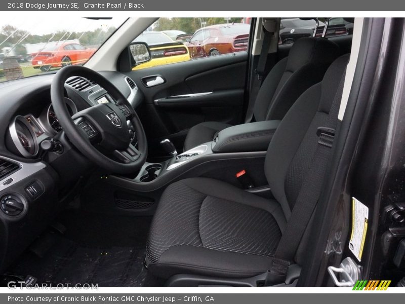 Granite Pearl / Black 2018 Dodge Journey SE