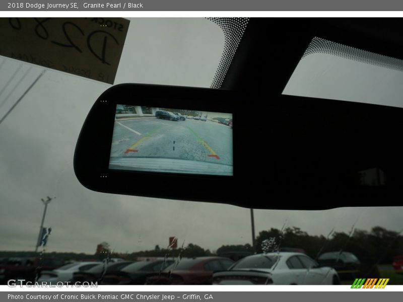 Granite Pearl / Black 2018 Dodge Journey SE
