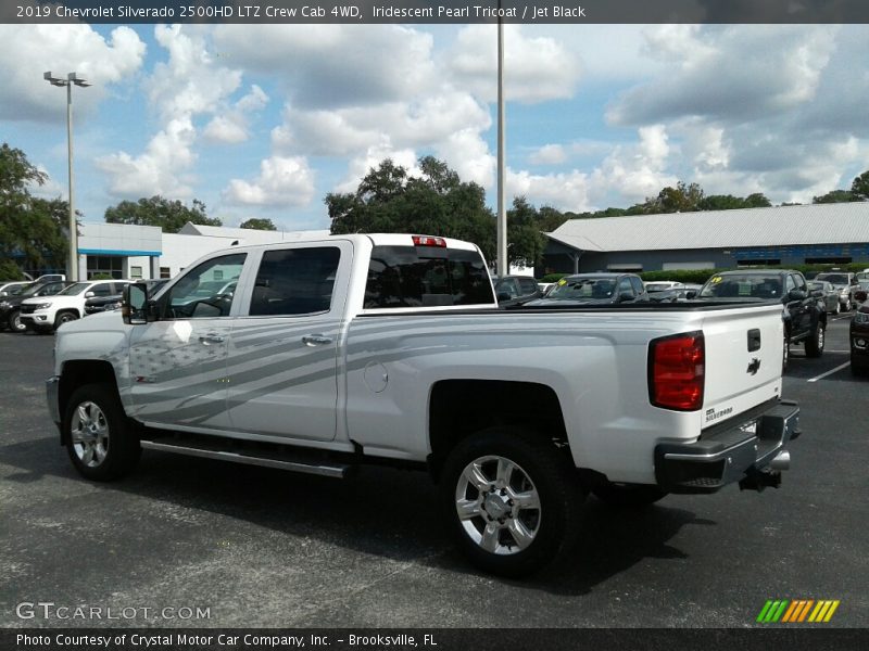 Iridescent Pearl Tricoat / Jet Black 2019 Chevrolet Silverado 2500HD LTZ Crew Cab 4WD