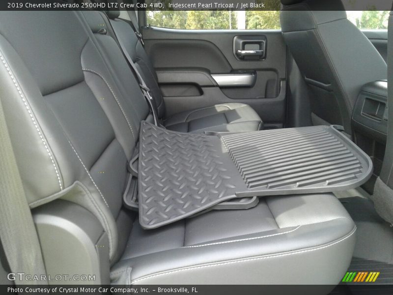 Iridescent Pearl Tricoat / Jet Black 2019 Chevrolet Silverado 2500HD LTZ Crew Cab 4WD
