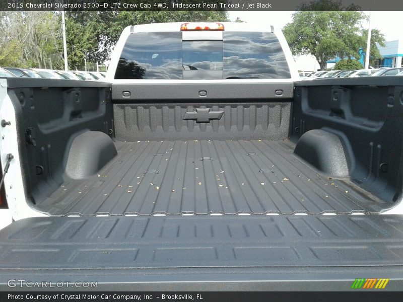 Iridescent Pearl Tricoat / Jet Black 2019 Chevrolet Silverado 2500HD LTZ Crew Cab 4WD