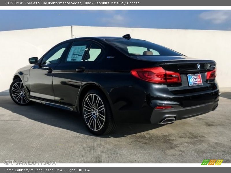Black Sapphire Metallic / Cognac 2019 BMW 5 Series 530e iPerformance Sedan