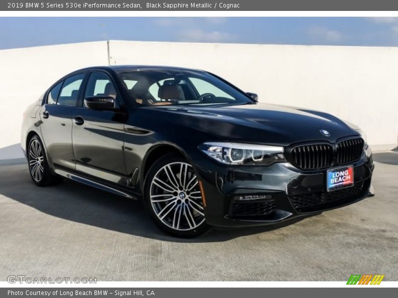 Black Sapphire Metallic / Cognac 2019 BMW 5 Series 530e iPerformance Sedan