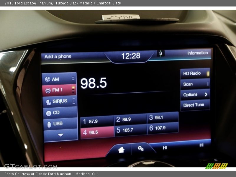 Tuxedo Black Metallic / Charcoal Black 2015 Ford Escape Titanium