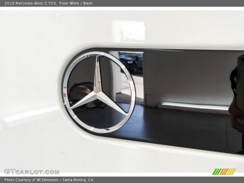 Polar White / Black 2019 Mercedes-Benz G 550
