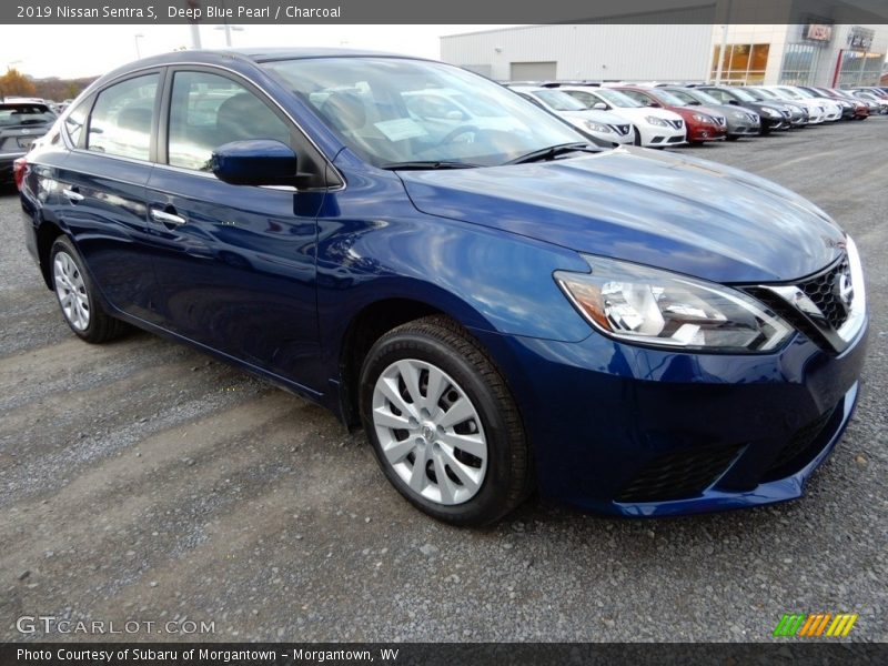 Deep Blue Pearl / Charcoal 2019 Nissan Sentra S