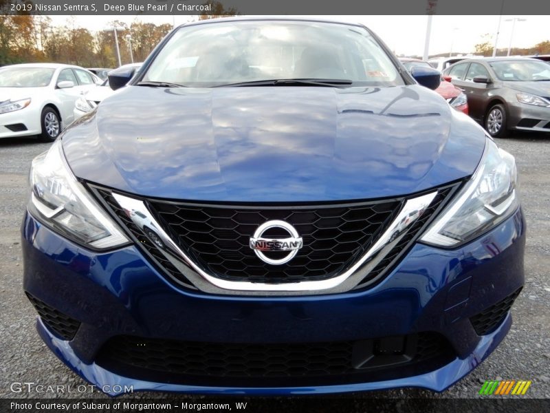 Deep Blue Pearl / Charcoal 2019 Nissan Sentra S