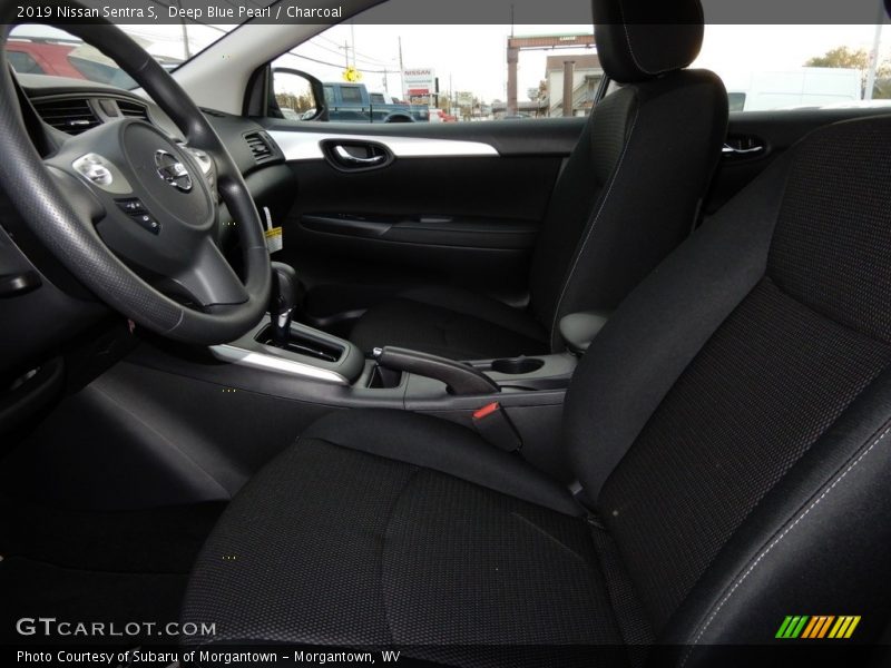 Deep Blue Pearl / Charcoal 2019 Nissan Sentra S