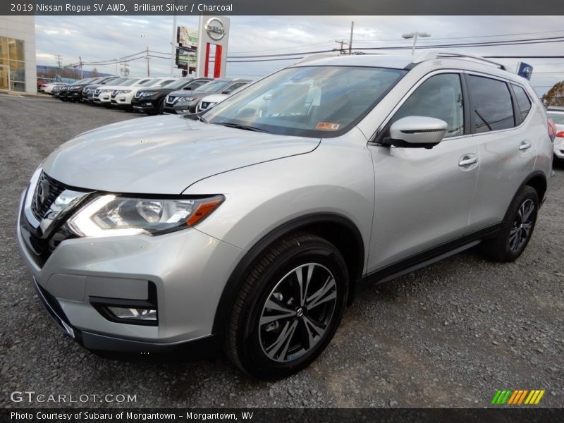 Brilliant Silver / Charcoal 2019 Nissan Rogue SV AWD