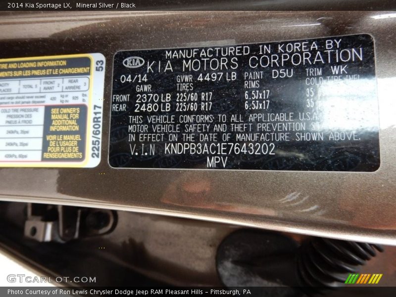 Mineral Silver / Black 2014 Kia Sportage LX