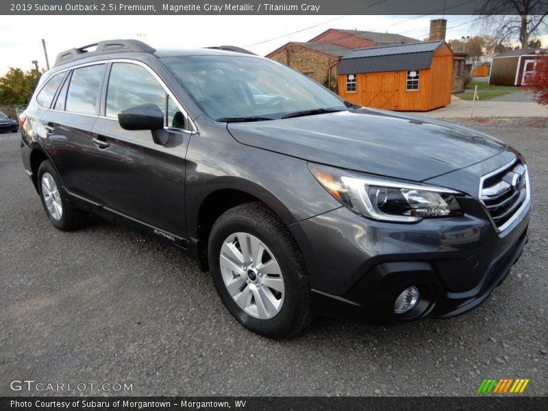 Magnetite Gray Metallic / Titanium Gray 2019 Subaru Outback 2.5i Premium