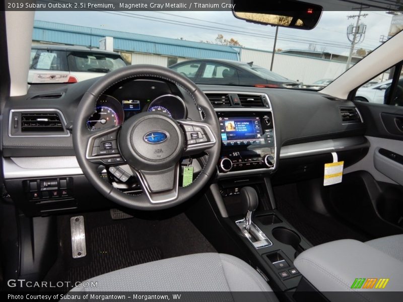 Magnetite Gray Metallic / Titanium Gray 2019 Subaru Outback 2.5i Premium