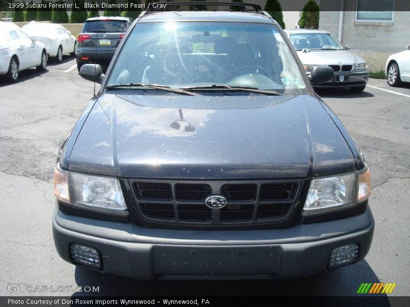 Black Diamond Pearl / Gray 1999 Subaru Forester L