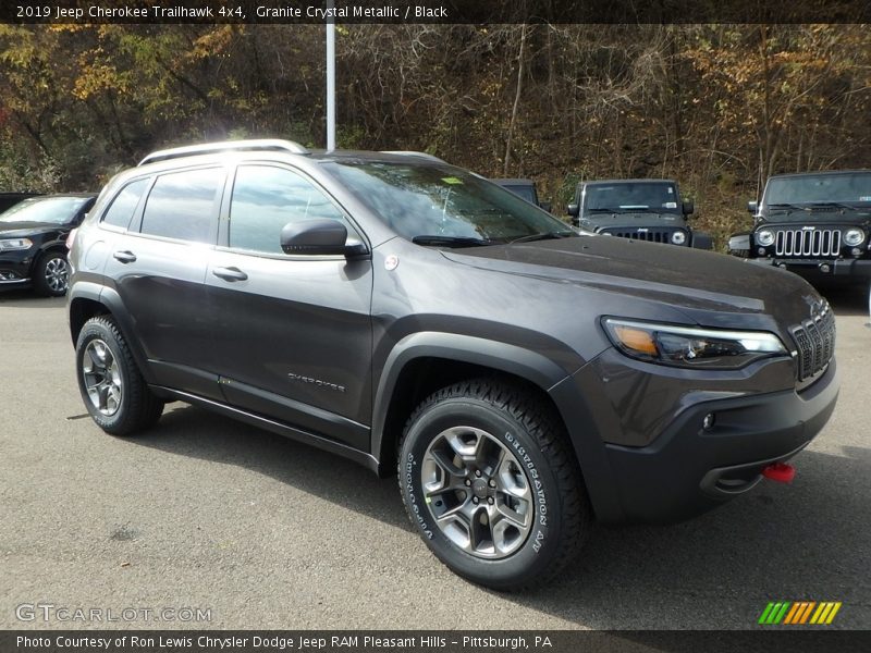 Granite Crystal Metallic / Black 2019 Jeep Cherokee Trailhawk 4x4