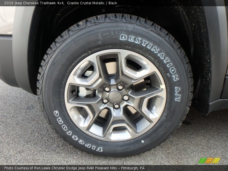 Granite Crystal Metallic / Black 2019 Jeep Cherokee Trailhawk 4x4