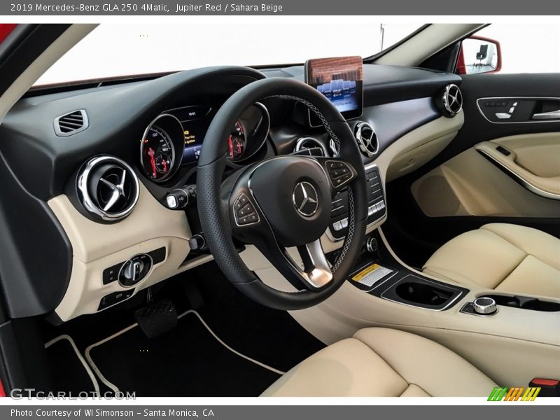 Jupiter Red / Sahara Beige 2019 Mercedes-Benz GLA 250 4Matic