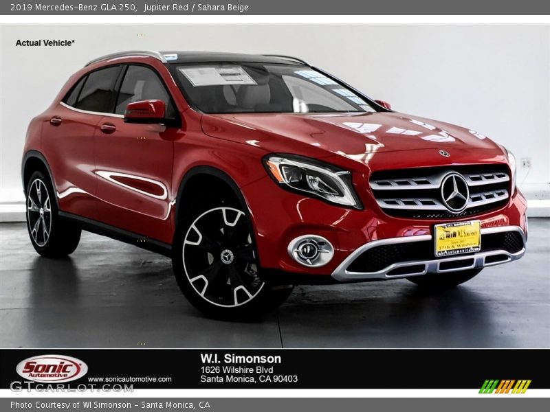 Jupiter Red / Sahara Beige 2019 Mercedes-Benz GLA 250