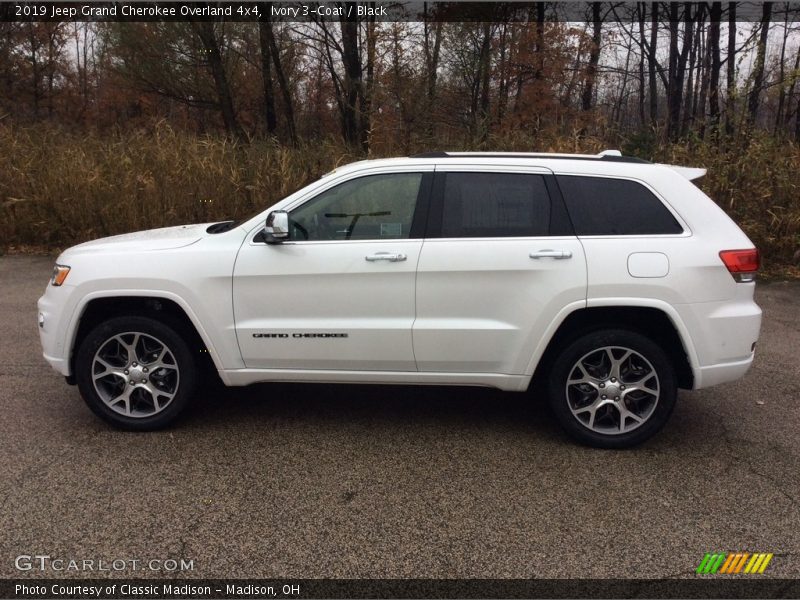 Ivory 3-Coat / Black 2019 Jeep Grand Cherokee Overland 4x4