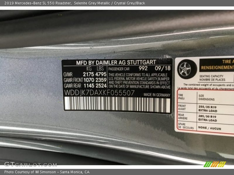2019 SL 550 Roadster Selenite Grey Metallic Color Code 992