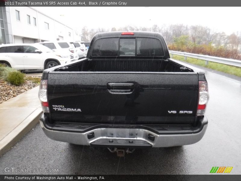 Black / Graphite Gray 2011 Toyota Tacoma V6 SR5 Access Cab 4x4