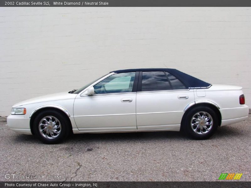White Diamond / Neutral Shale 2002 Cadillac Seville SLS