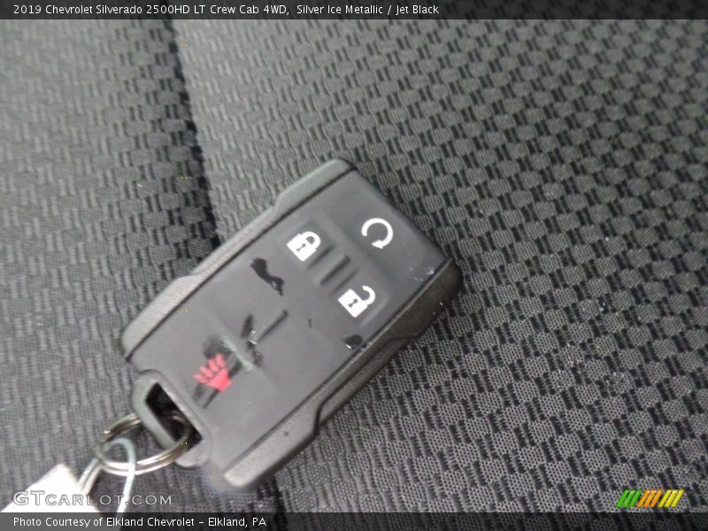 Silver Ice Metallic / Jet Black 2019 Chevrolet Silverado 2500HD LT Crew Cab 4WD