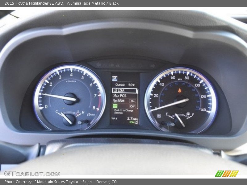 Alumina Jade Metallic / Black 2019 Toyota Highlander SE AWD