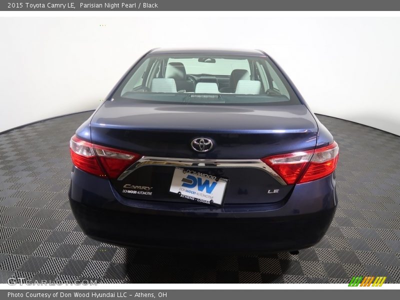 Parisian Night Pearl / Black 2015 Toyota Camry LE