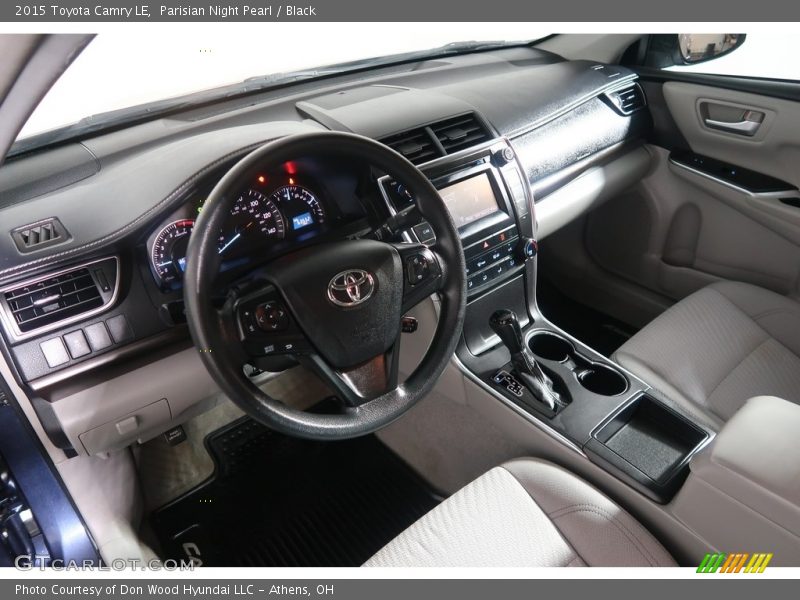 Parisian Night Pearl / Black 2015 Toyota Camry LE