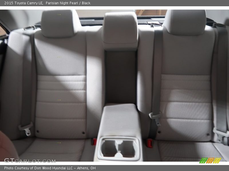 Parisian Night Pearl / Black 2015 Toyota Camry LE