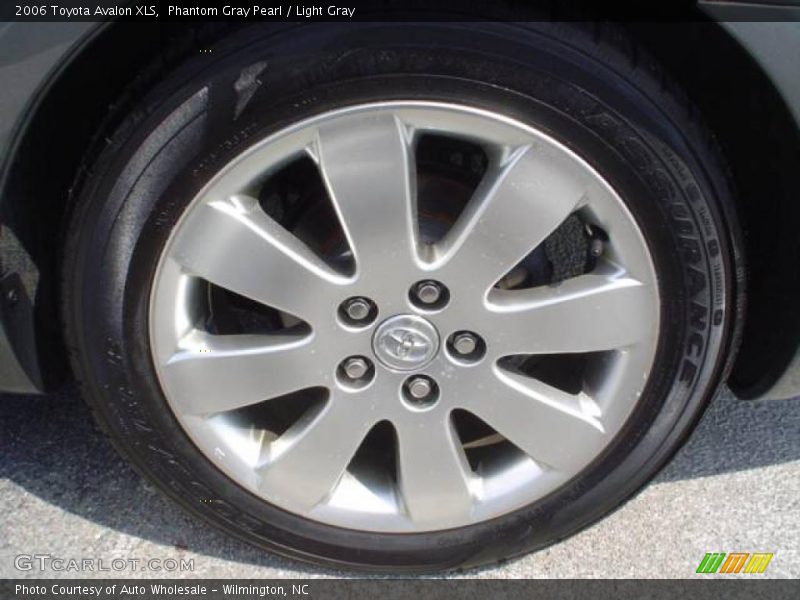 Phantom Gray Pearl / Light Gray 2006 Toyota Avalon XLS