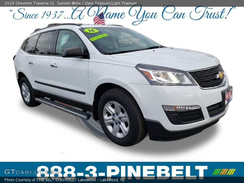 Summit White / Dark Titanium/Light Titanium 2016 Chevrolet Traverse LS