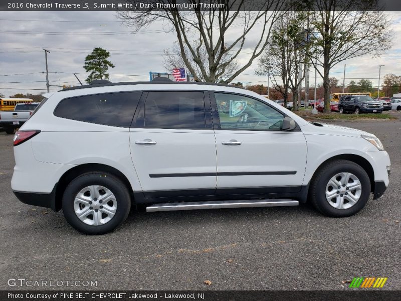 Summit White / Dark Titanium/Light Titanium 2016 Chevrolet Traverse LS