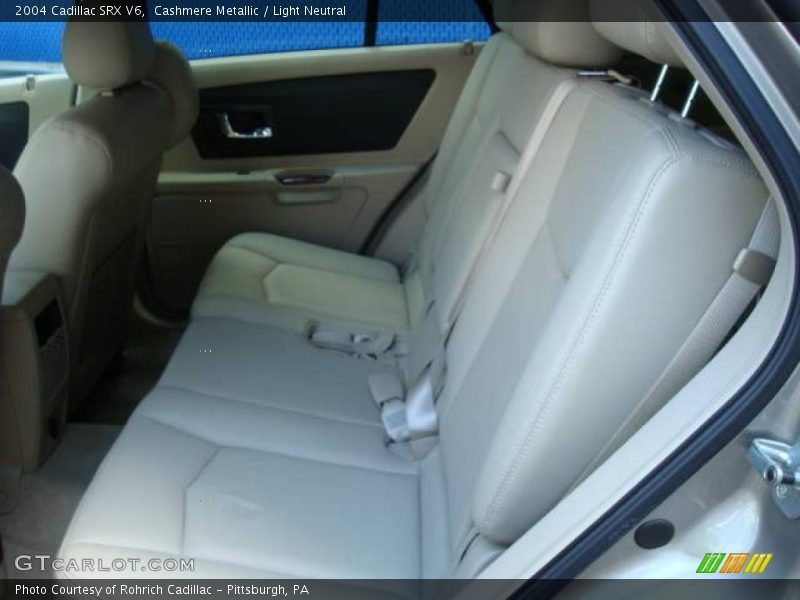 Cashmere Metallic / Light Neutral 2004 Cadillac SRX V6
