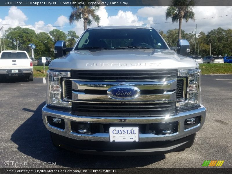 Ingot Silver / Earth Gray 2018 Ford F250 Super Duty XLT Crew Cab 4x4