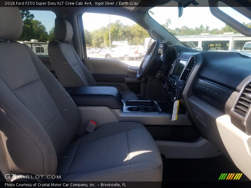 Ingot Silver / Earth Gray 2018 Ford F250 Super Duty XLT Crew Cab 4x4