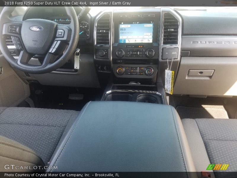 Ingot Silver / Earth Gray 2018 Ford F250 Super Duty XLT Crew Cab 4x4