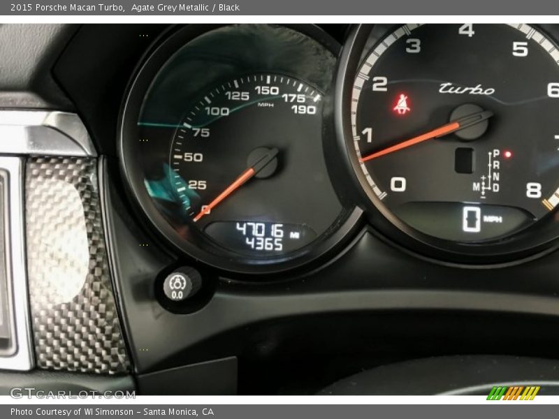 Agate Grey Metallic / Black 2015 Porsche Macan Turbo