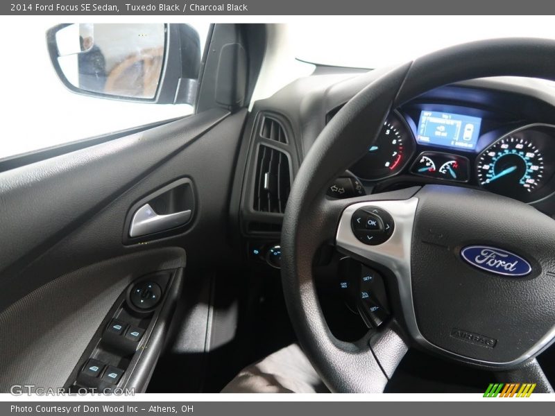 Tuxedo Black / Charcoal Black 2014 Ford Focus SE Sedan