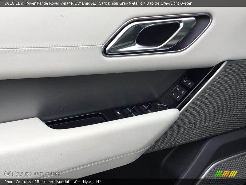 Carpathian Grey Metallic / Dapple Grey/Light Oyster 2018 Land Rover Range Rover Velar R Dynamic SE