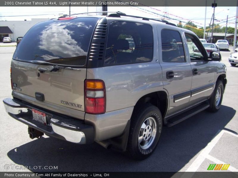 Light Pewter Metallic / Graphite/Medium Gray 2001 Chevrolet Tahoe LS 4x4