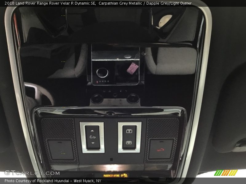 Carpathian Grey Metallic / Dapple Grey/Light Oyster 2018 Land Rover Range Rover Velar R Dynamic SE