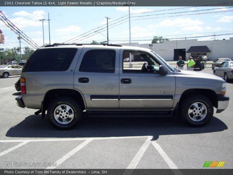 Light Pewter Metallic / Graphite/Medium Gray 2001 Chevrolet Tahoe LS 4x4