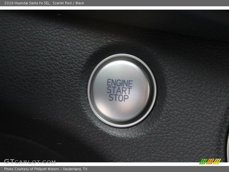 Scarlet Red / Black 2019 Hyundai Santa Fe SEL