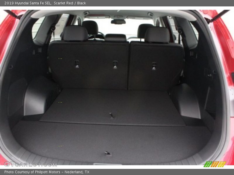 Scarlet Red / Black 2019 Hyundai Santa Fe SEL